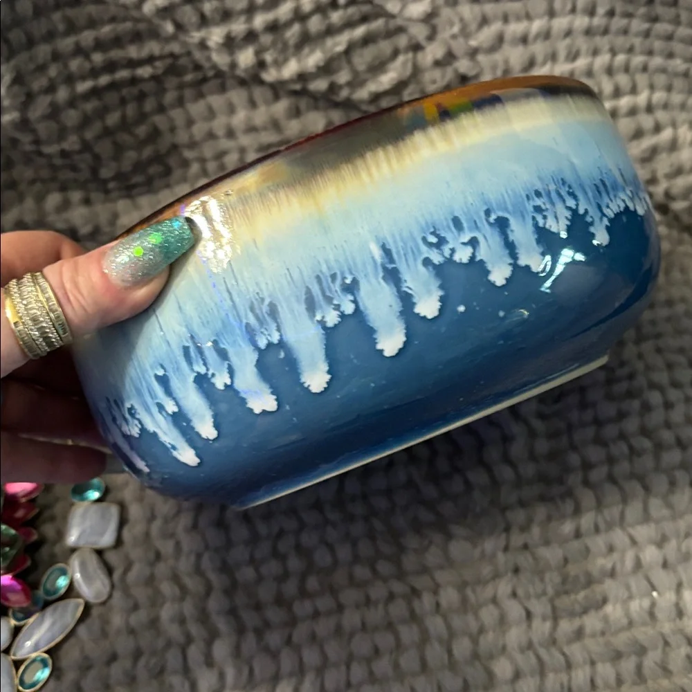 😎Blue and Brown Ceramic Bowl🥰🥰8”❤️